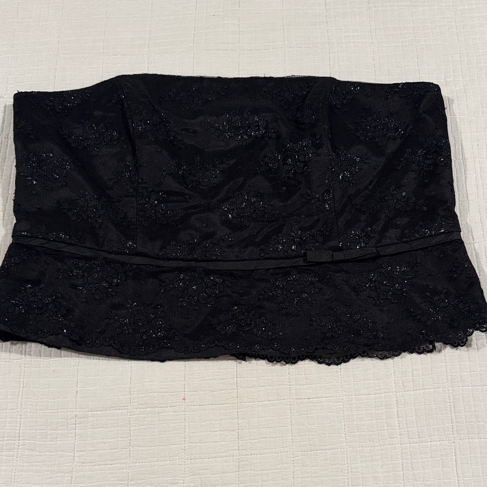 Michaelangelo Black Lace Strapless Top
